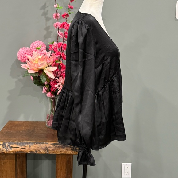 French Connection Long Sleeve - Picture 4 of 11